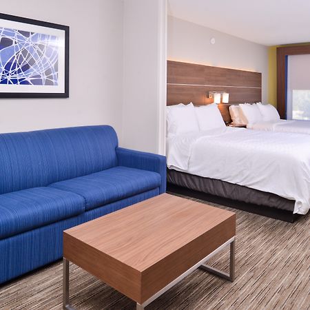 Holiday Inn Express & Suites Selma By Ihg Екстериор снимка