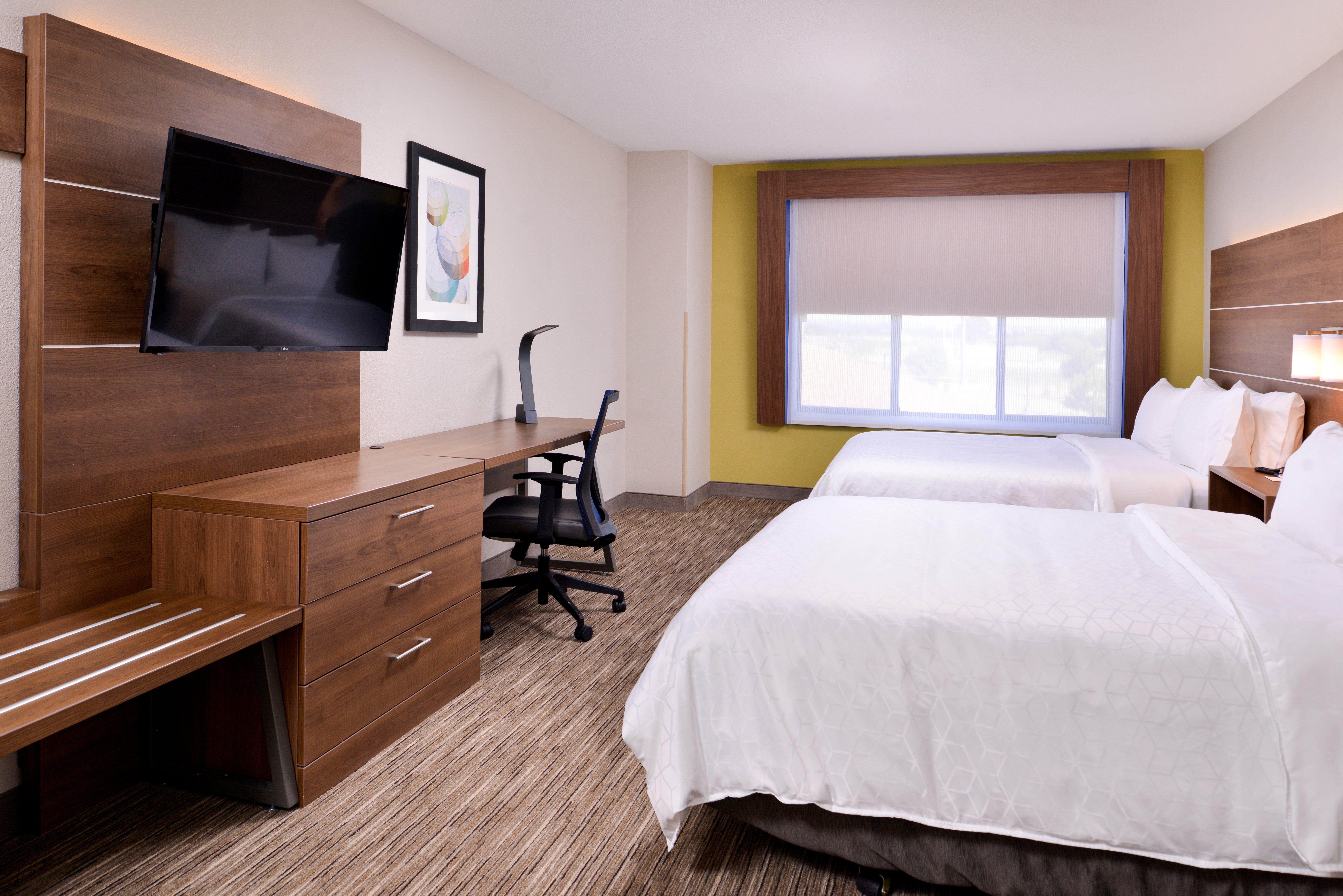 Holiday Inn Express & Suites Selma By Ihg Екстериор снимка