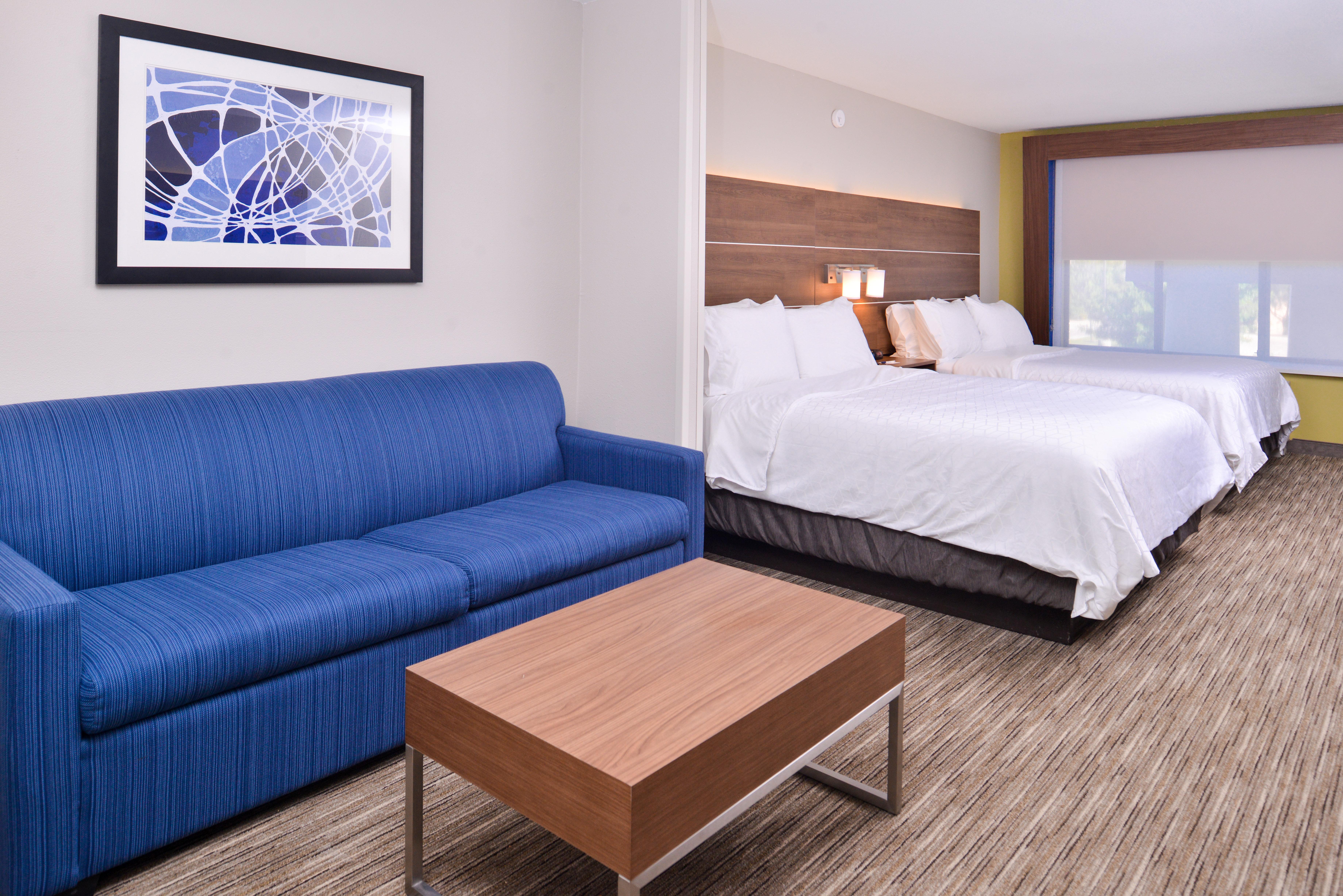 Holiday Inn Express & Suites Selma By Ihg Екстериор снимка