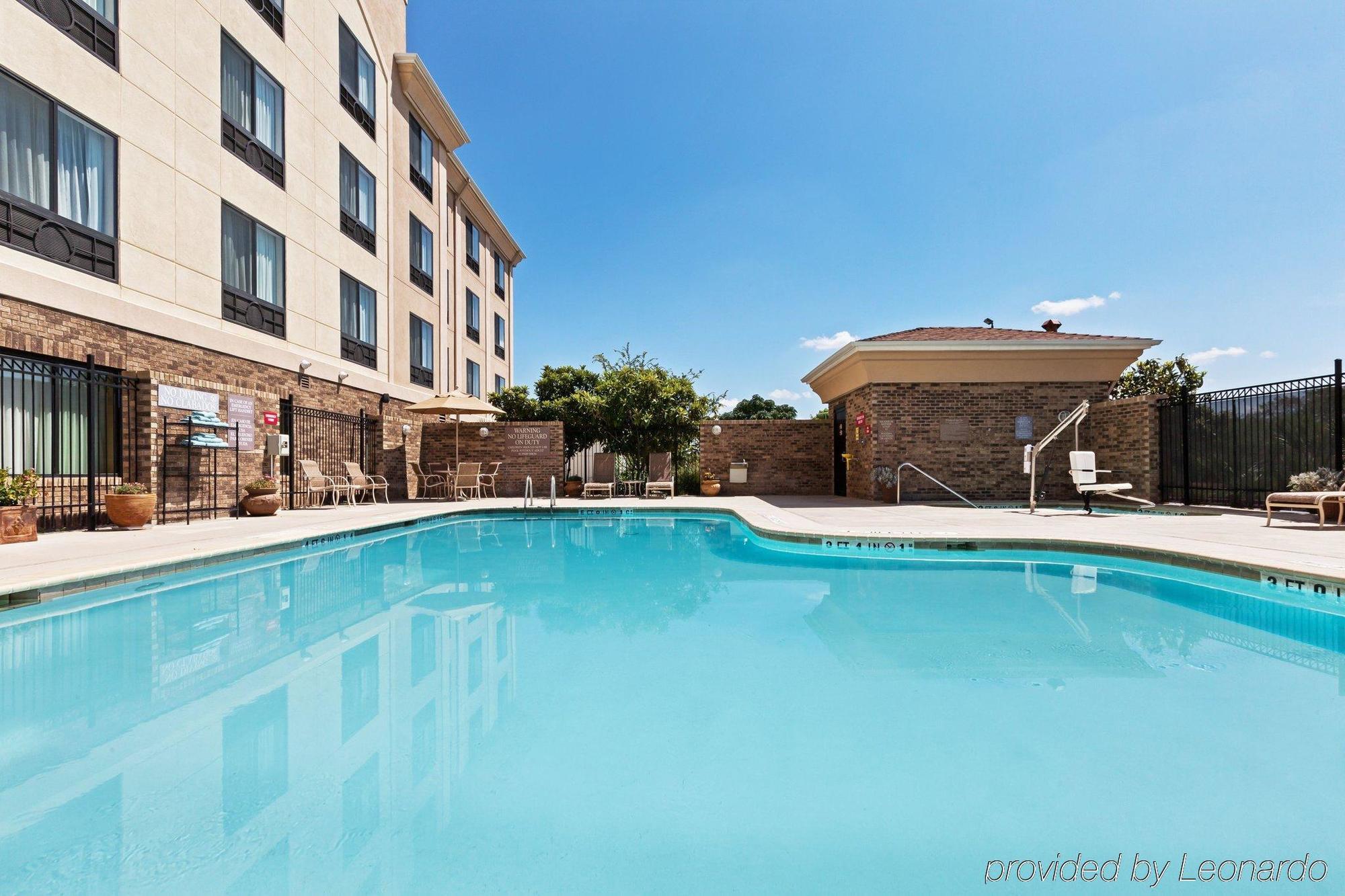 Holiday Inn Express & Suites Selma By Ihg Екстериор снимка